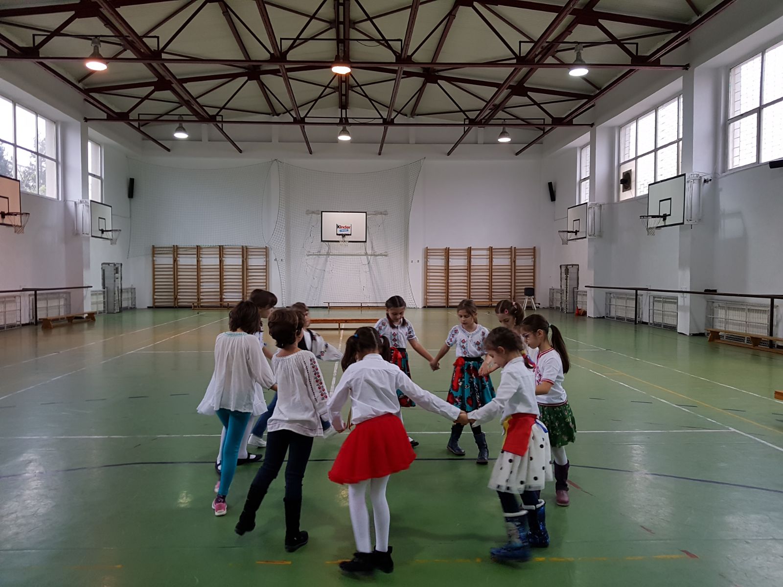 http://www.scoala12bucuresti.ro/site/wp-content/uploads/2017/12/11.jpg
