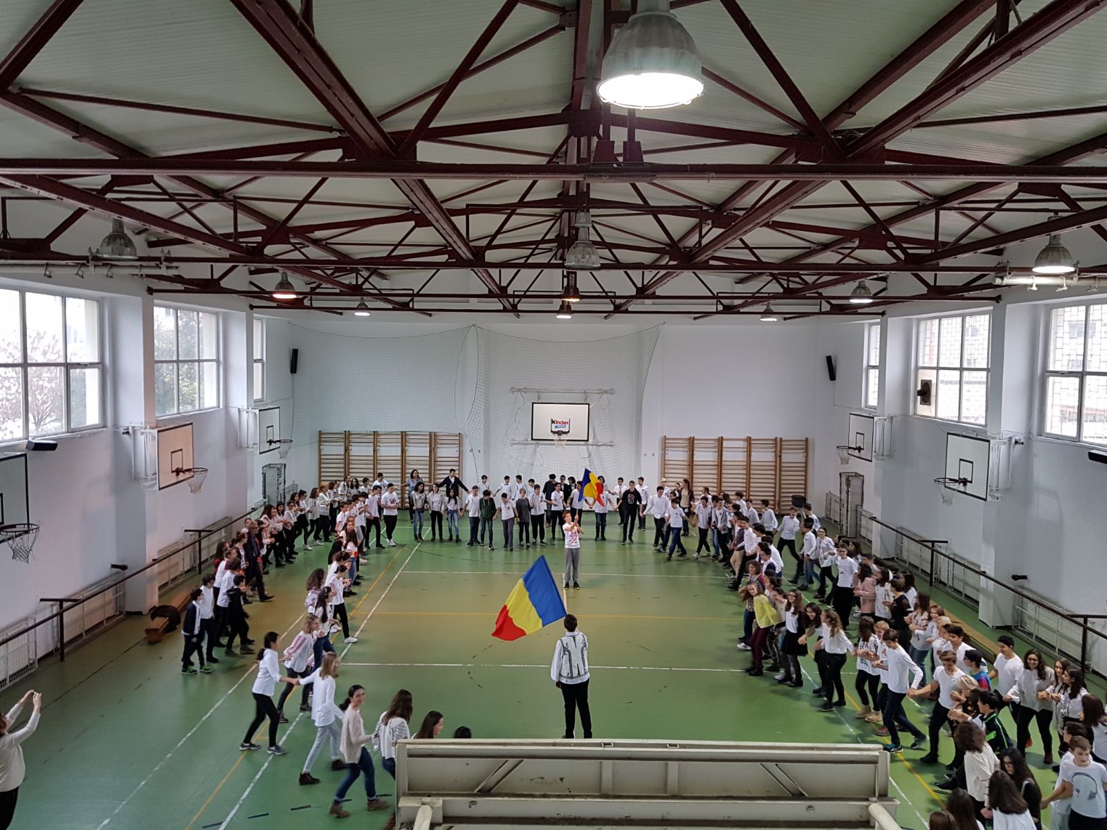 http://www.scoala12bucuresti.ro/site/wp-content/uploads/2017/12/20.jpg